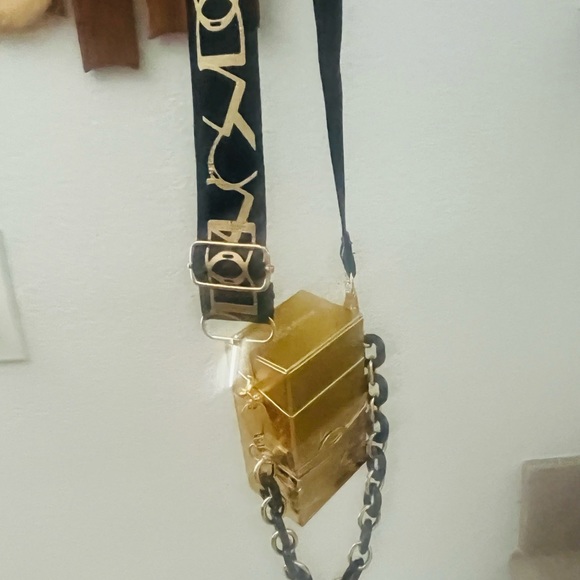 YSL crossbody bag 🔥🔥🔥 - Picture 8 of 8